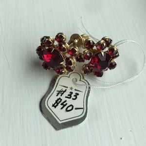 Vintage classy ruby color crystal earrings